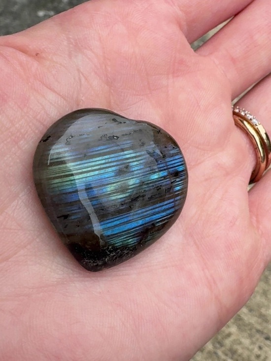 Accessories - Labradorite Heart Stone Pendant - Iridescent Blue-Green Heart